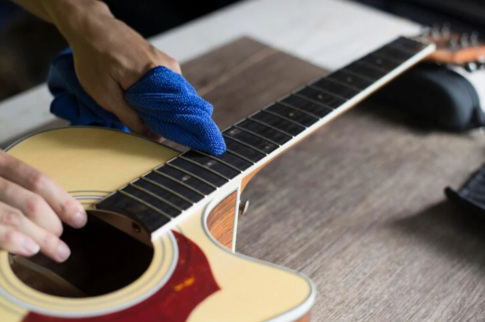cách bảo quản đàn guitar