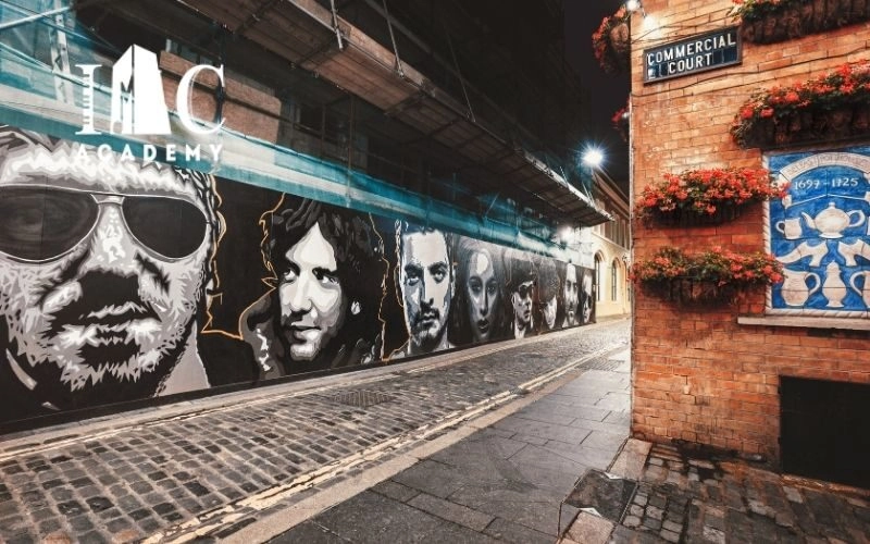 Nghệ thuật đường phố